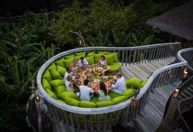 استراحتگاه Soneva Fushi