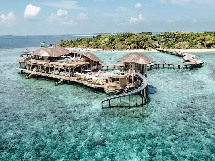 استراحتگاه Soneva Fushi