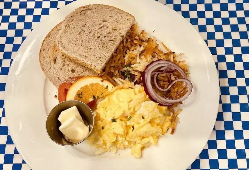 Touchstone Hotel   City Center