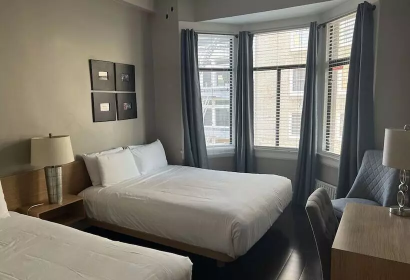 Touchstone Hotel   City Center