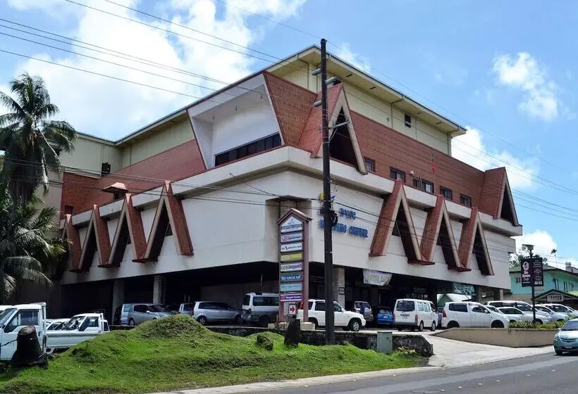 West Plaza Hotel By The Sea