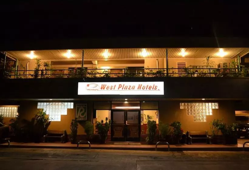 West Plaza Hotel By The Sea