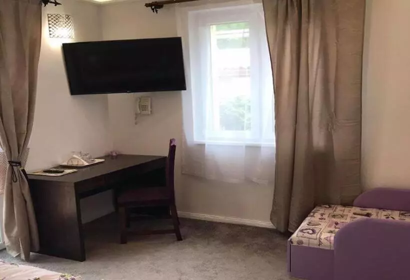 هتل Centrum Panzió