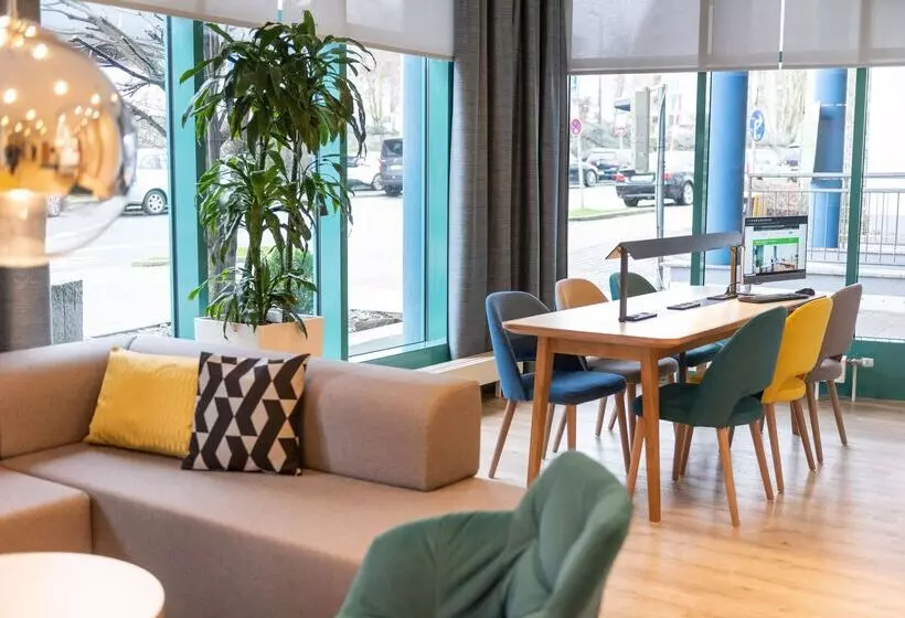 ホテル Holiday Inn Essen City Centre, An Ihg