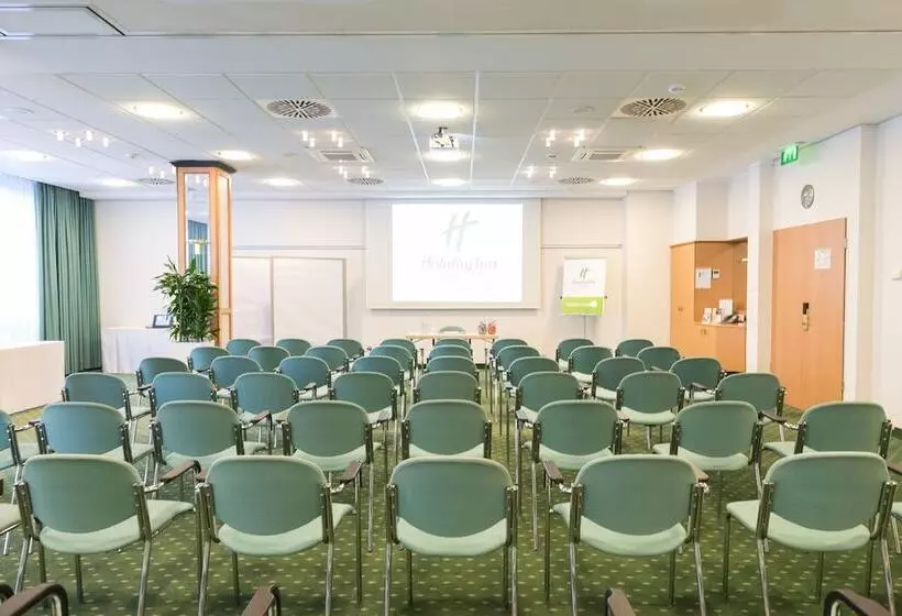 ホテル Holiday Inn Essen City Centre, An Ihg