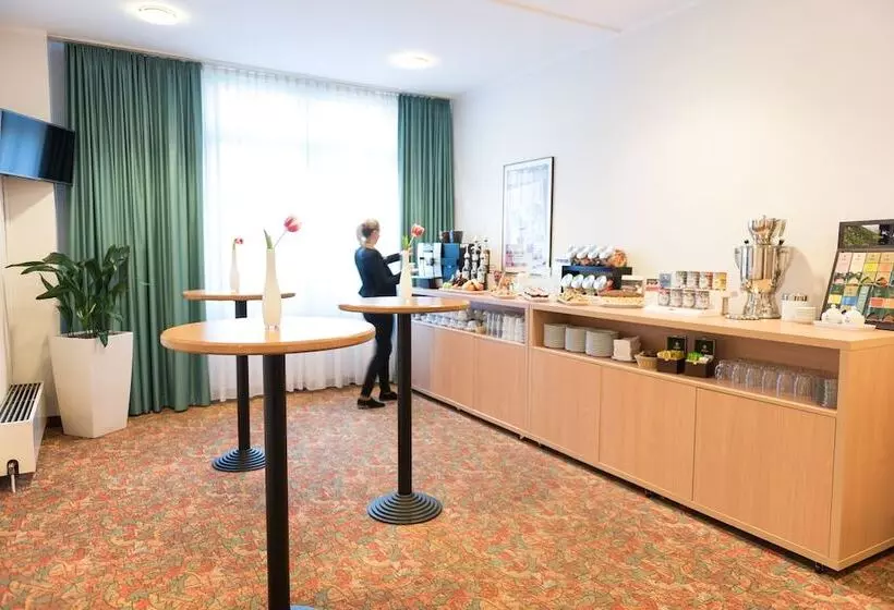 ホテル Holiday Inn Essen City Centre, An Ihg