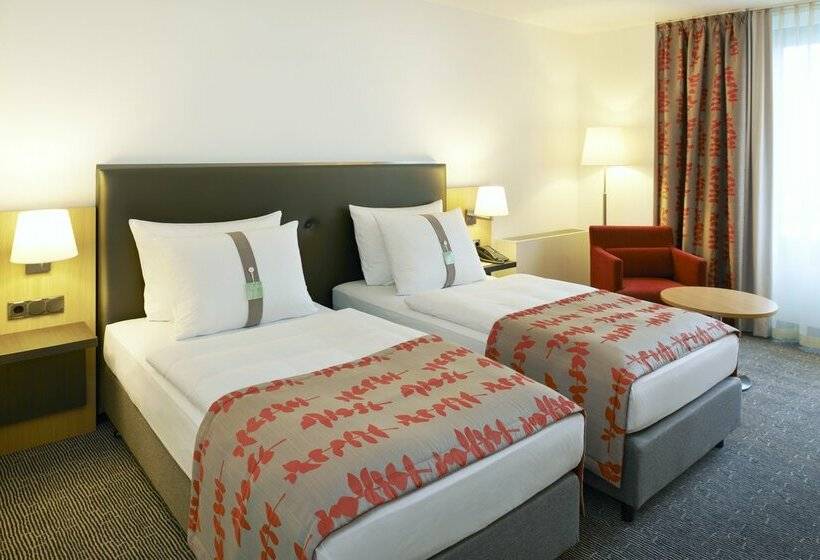 Отель Holiday Inn Essen City Centre, An Ihg