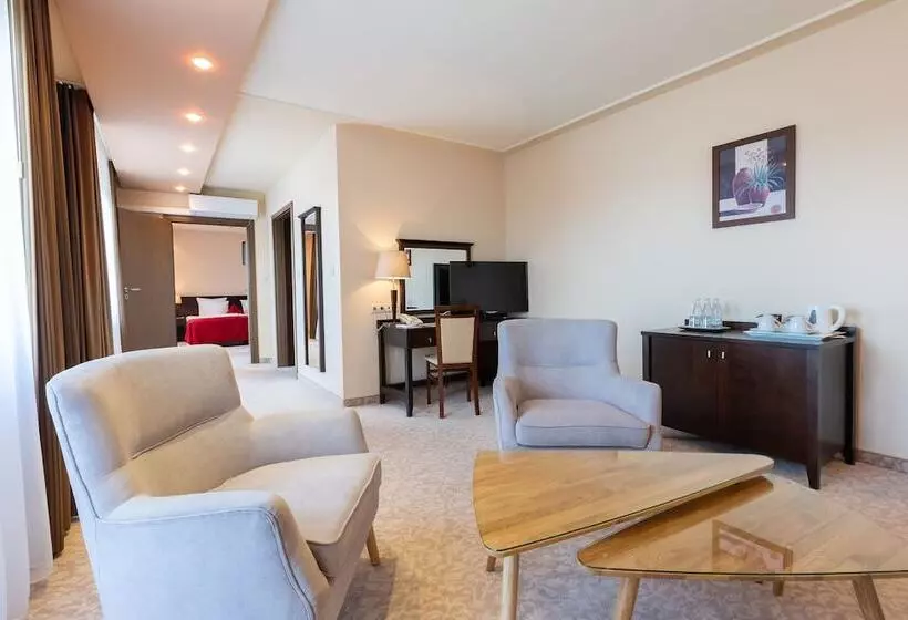 酒店 Kudowa Manufaktura Relaksu