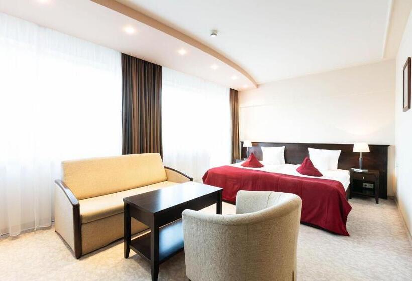 בית מלון כפרי Kudowa Manufaktura Relaksu