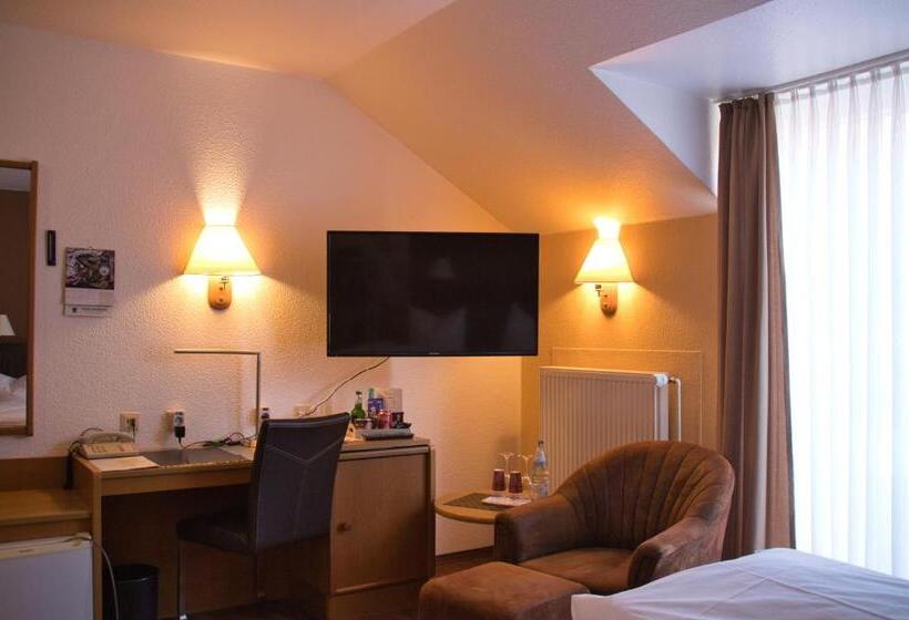 בית מלון כפרי Quellenhof