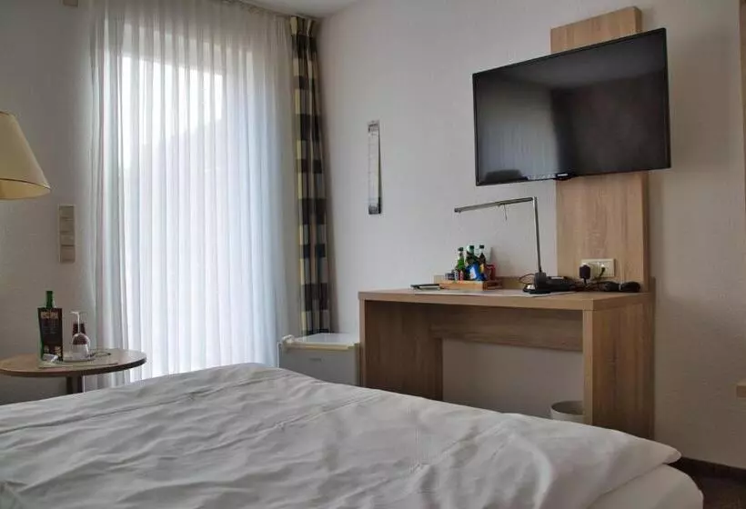 Отель Quellenhof