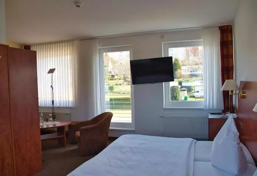 Отель Quellenhof