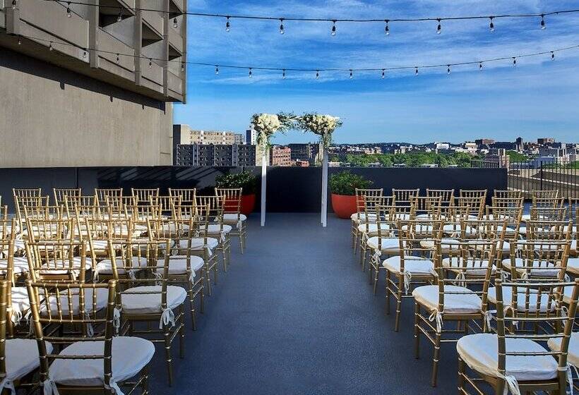 Revere Hotel Boston Common