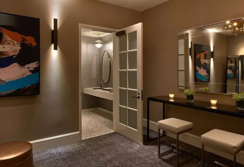 Revere Hotel Boston Common