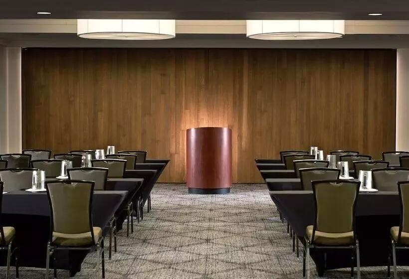 Revere Hotel Boston Common