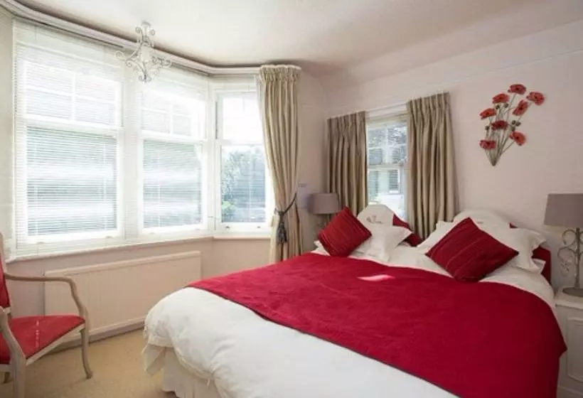 בית מלון כפרי Danehurst