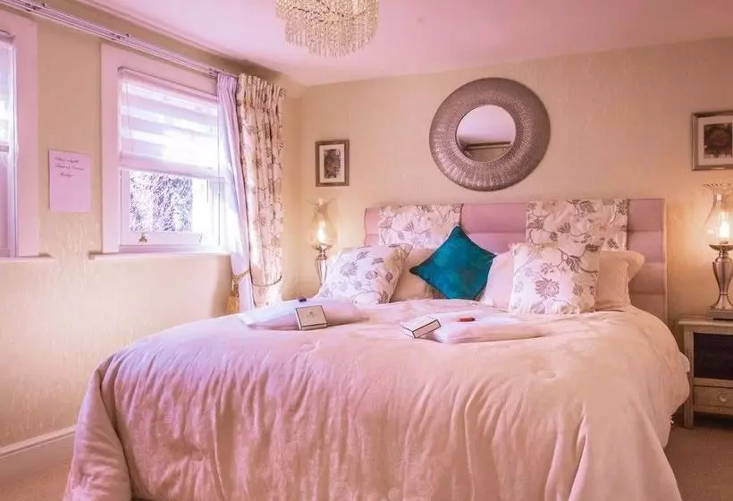 בית מלון כפרי Danehurst