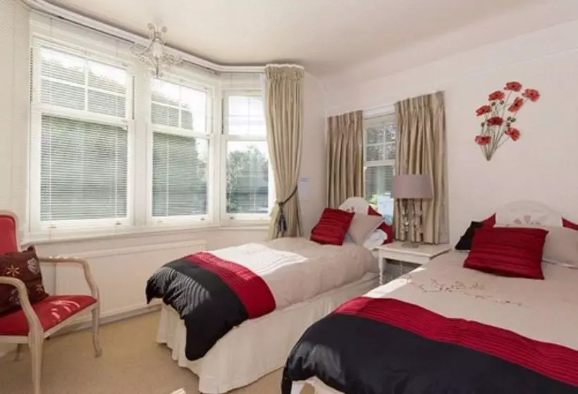 בית מלון כפרי Danehurst