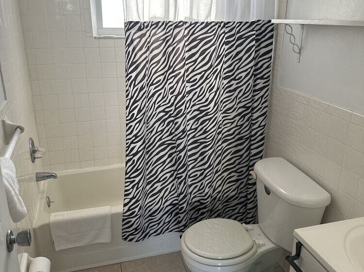 فندق The Floridian Inn