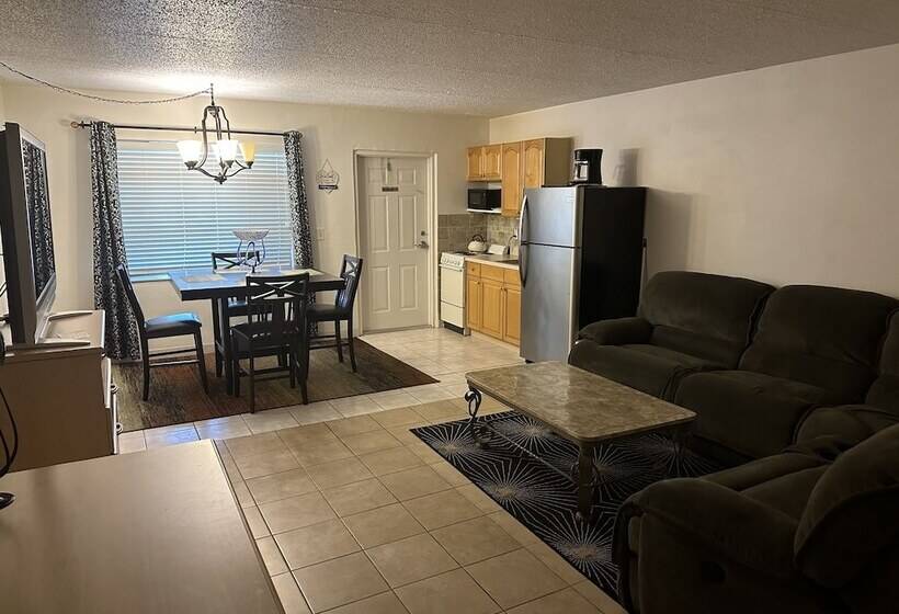 فندق The Floridian Inn