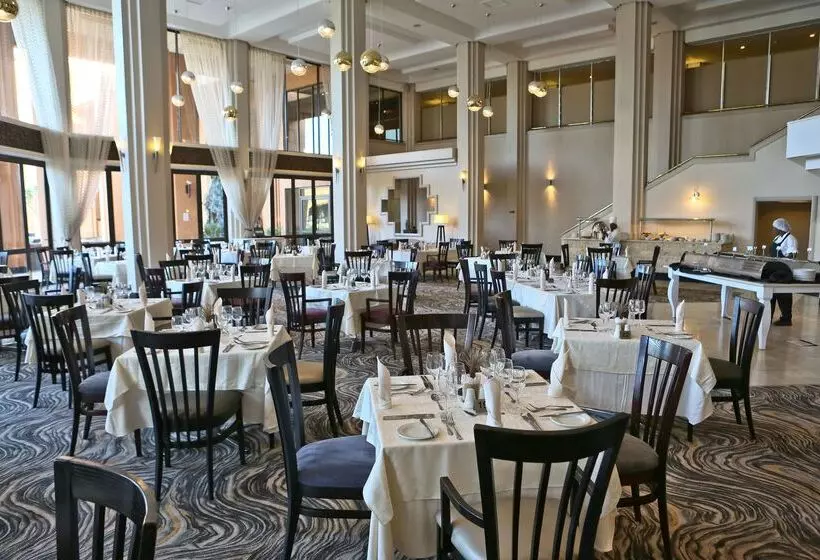 Windhoek Country Club Resort