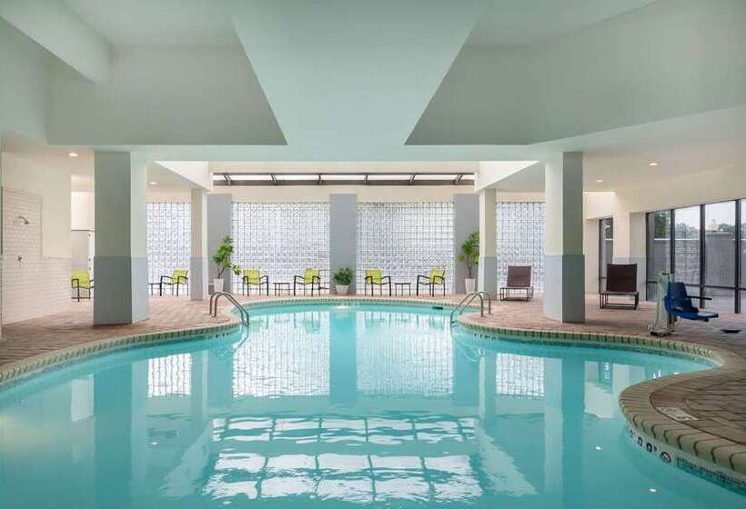 Embassy Suites Hotel Charlotte