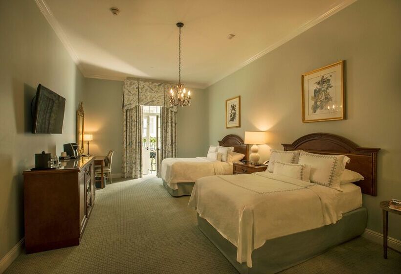 فندق Bienville House