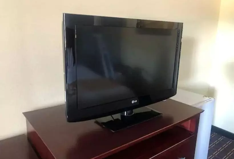 Отель Days Inn By Wyndham Albuquerque West