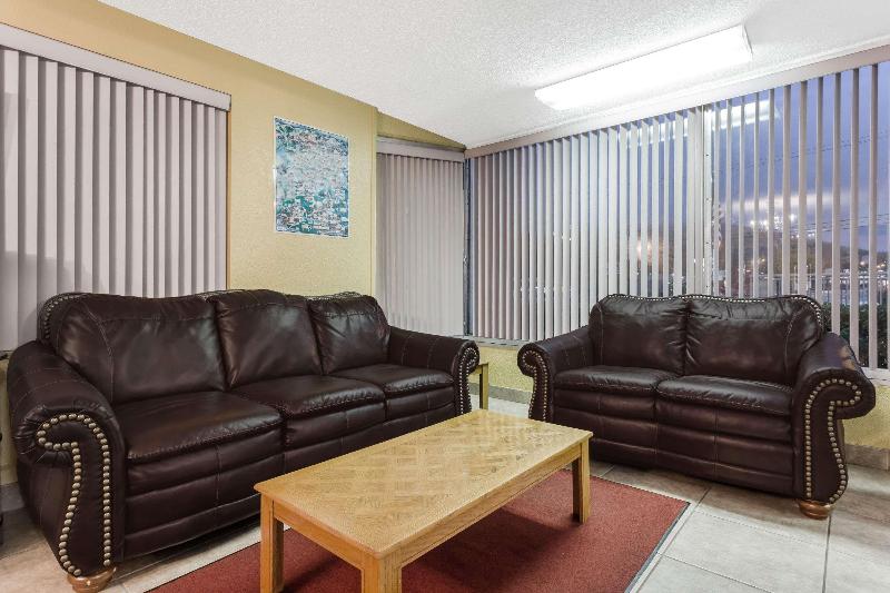 Szálloda Days Inn By Wyndham Clayton