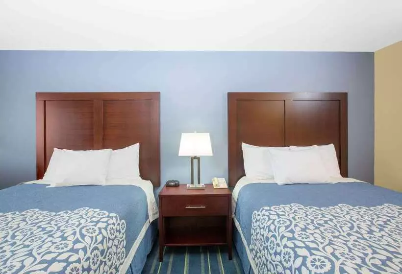 호텔 Days Inn By Wyndham Grand Island