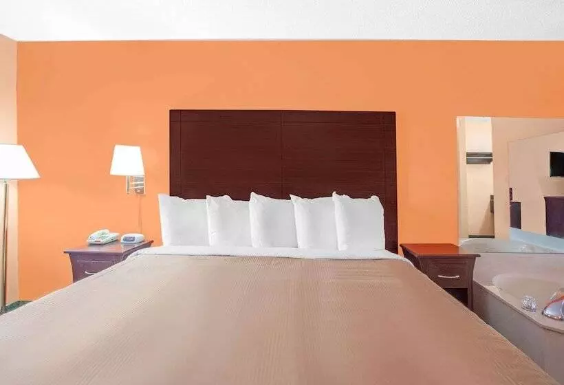 酒店 Days Inn By Wyndham Moulton