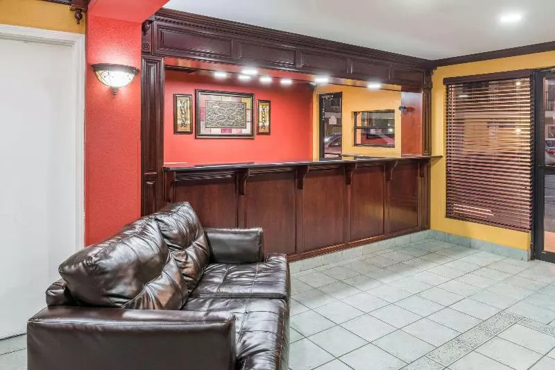 호텔 Days Inn By Wyndham St. Robert Waynesville/ft. Leonard Wood