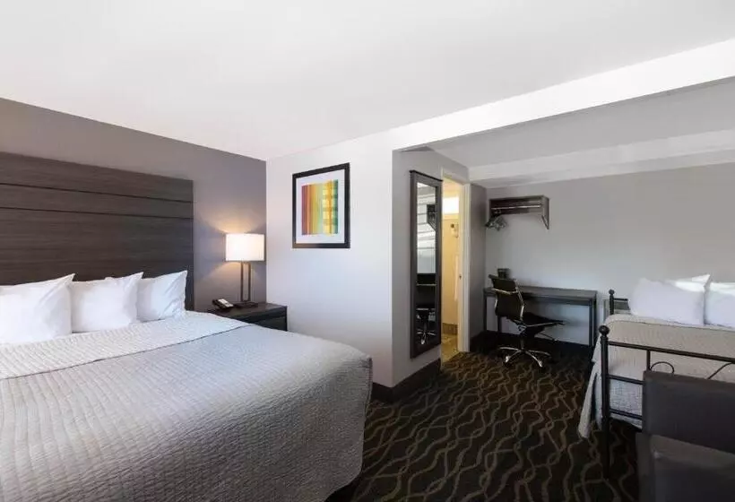 ホテル Days Inn By Wyndham Ukiah