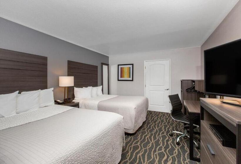 호텔 Days Inn By Wyndham Ukiah