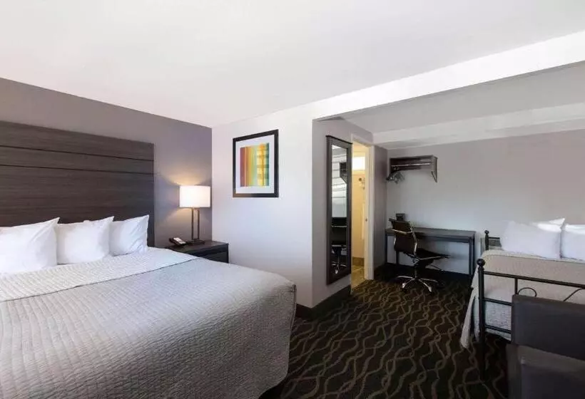 ホテル Days Inn By Wyndham Ukiah