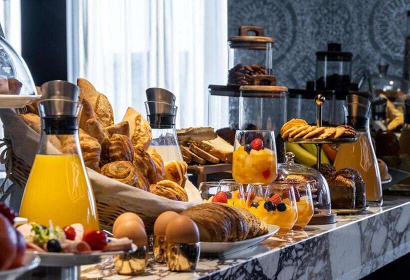 Howard Hotel Paris Orly Airport