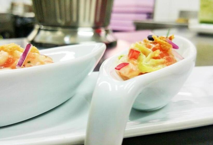 Howard Hotel Paris Orly Airport