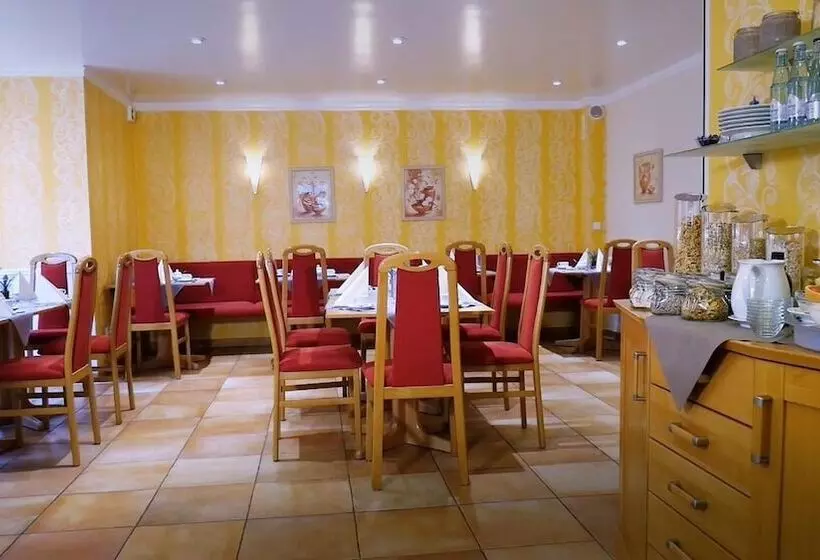 ホテル Jugendstil