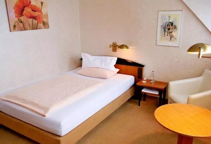 ホテル Jugendstil