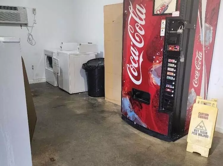 Отель Key West Inn   Clanton