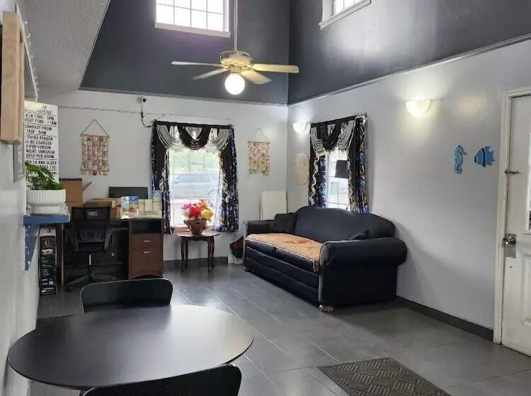 Отель Key West Inn   Clanton