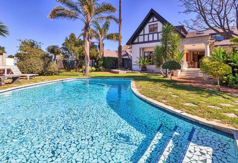 בית מלון כפרי King George S Guest House