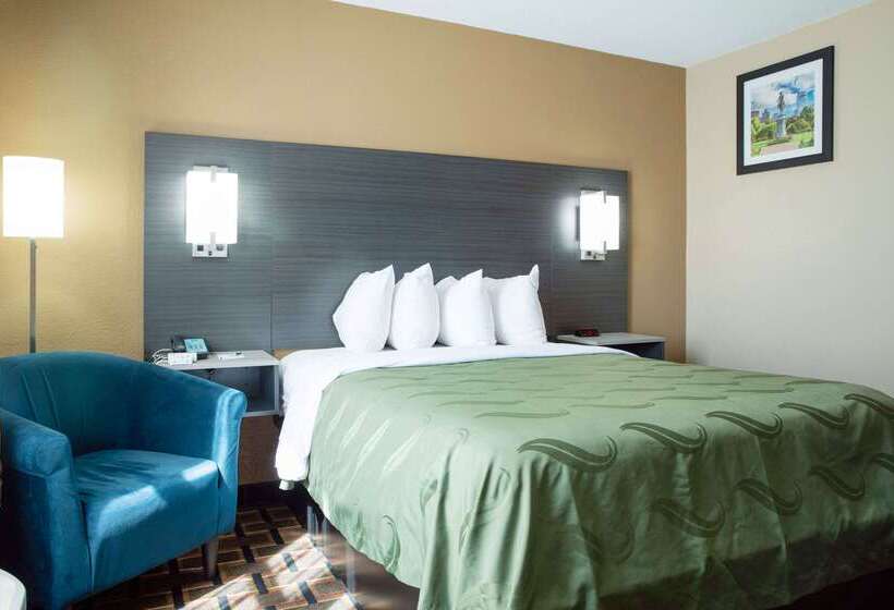 בית מלון כפרי Quality Inn Raynham Taunton