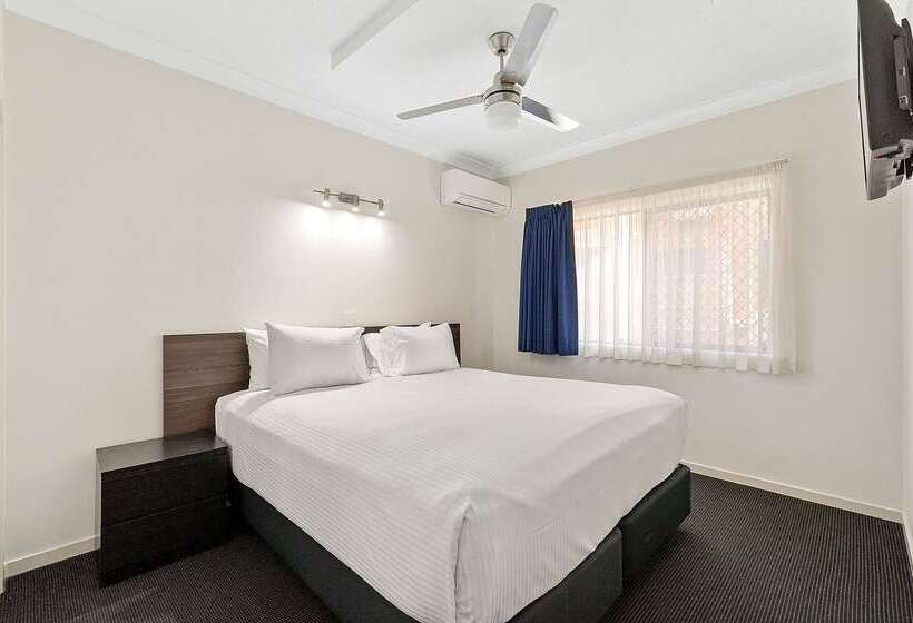 Quality Hotel Robertson Gardens