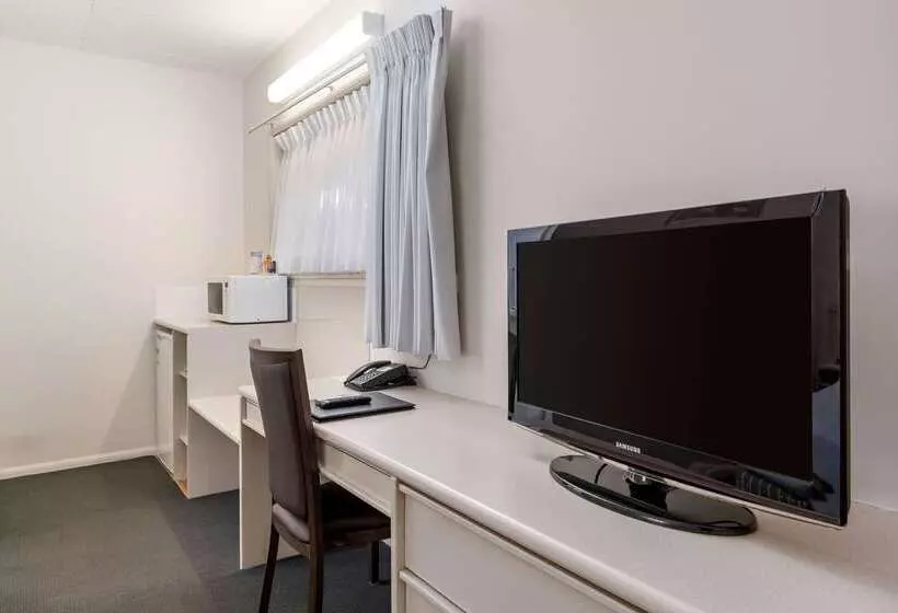 Quality Hotel Robertson Gardens