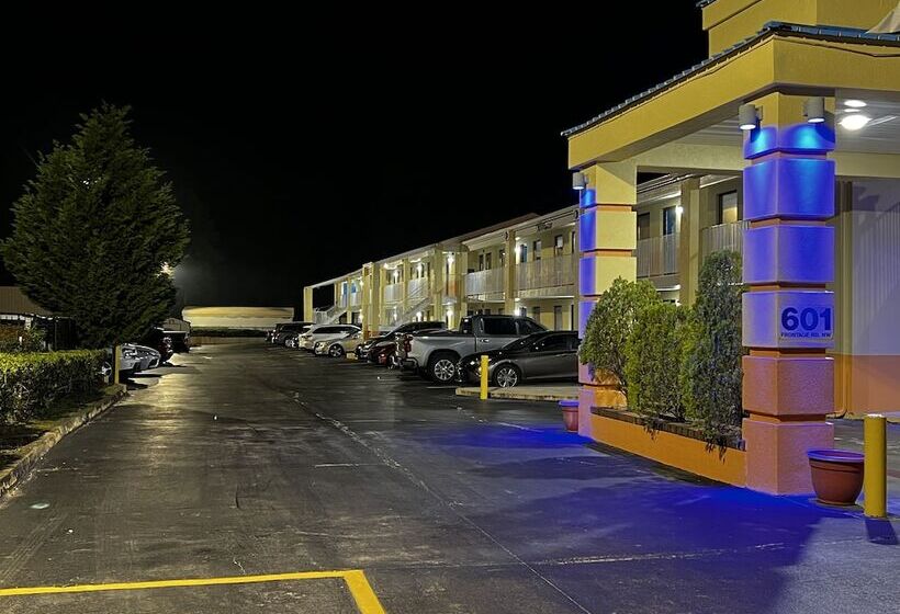 فندق Rodeway Inn Augusta West   Fort Eisenhower