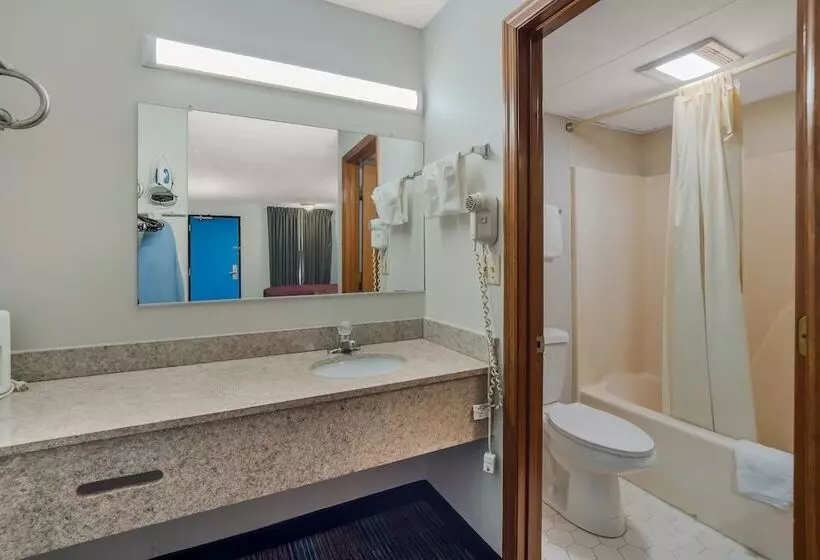 Отель Rodeway Inn Augusta West   Fort Eisenhower