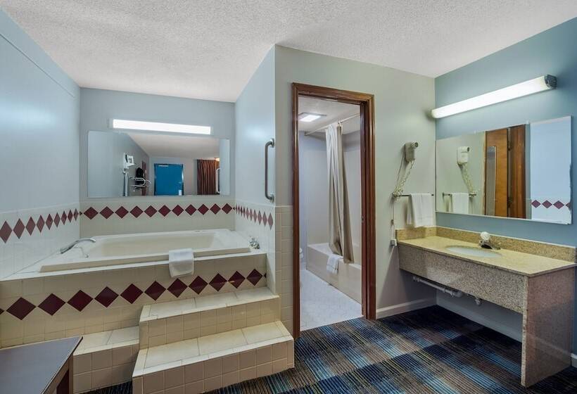 فندق Rodeway Inn Augusta West   Fort Eisenhower