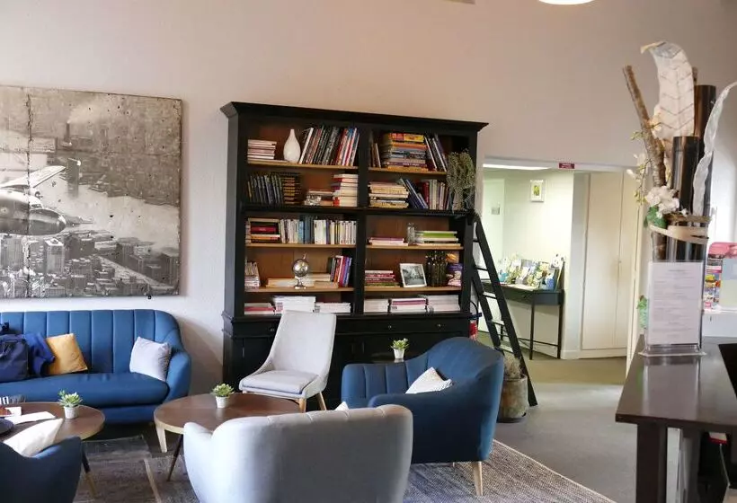 Sure Hotel By Best Western Châteauroux