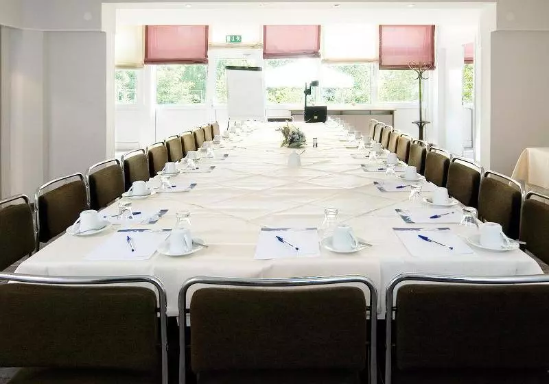 Leonardo Airport Hotel Berlin Brandenburg